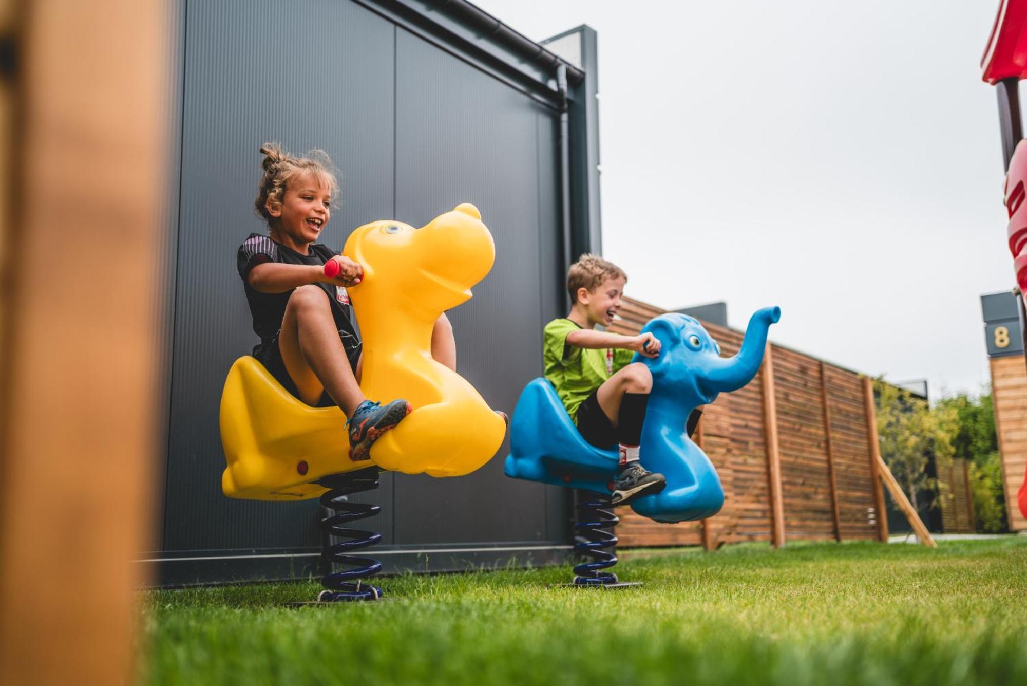 Prázdninový dům Rresort - Z Krytym I Podgrzewanym Basenem, Sauna, Wifi, Parking W Cenie!
